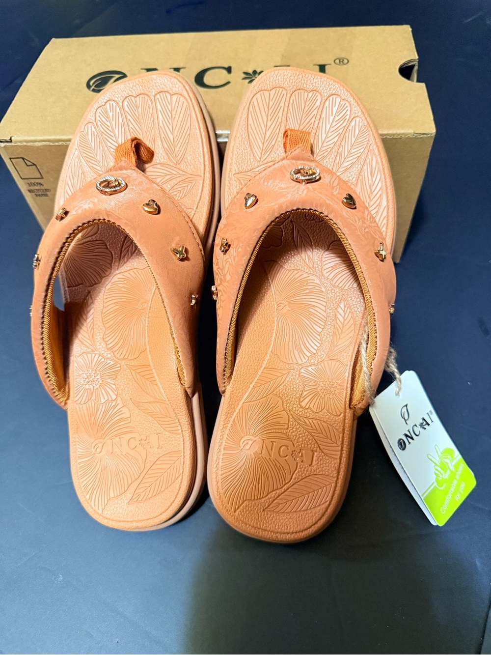 NC&I Women's Embossed Thong Sandals in Coral Peach